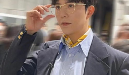 李云迪吃瓜爆料图片大全,图片揭秘娱乐圈幕后真相